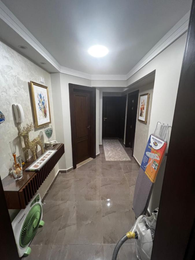 Luxury Flat With Garden And Private Entrance شقة فاخرة بحديقة و مدخل خاص Kairó Kültér fotó